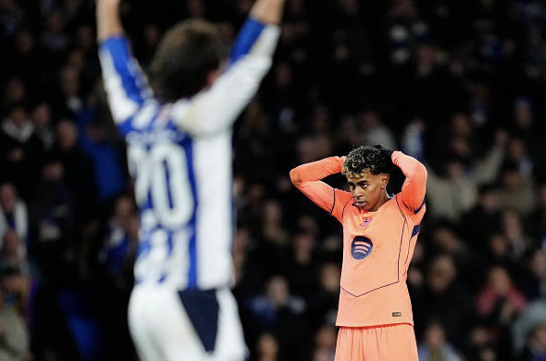 世界杯官方直播-倒霉到家了，对阵皇社巴萨三个进球被吹、五次击中门框